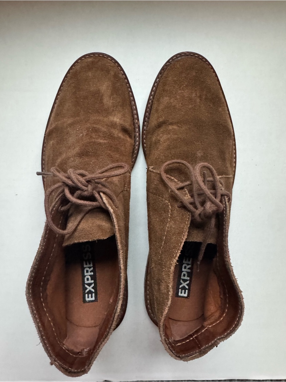 Express Men’s Suede Chukka Boots in Brown